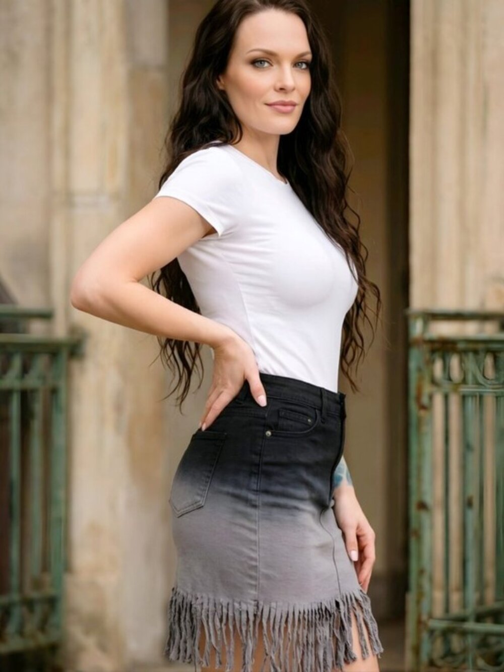 American Bazi ✦ Ombre Black Gray Fringe Mini Skirt ✦ High-Waist Stretch Denim S